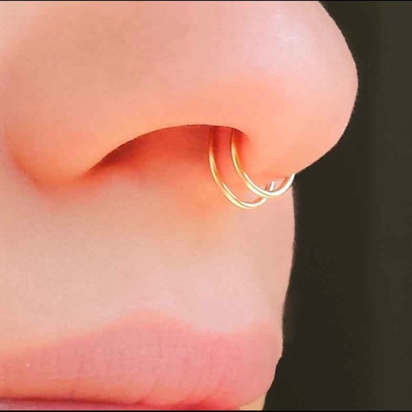 ✨Faux/Fake Double Septum Hoop/Ring✨ - Picture 2 of 3